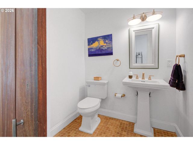 35302 I Pl, Ocean Park, WA 98640