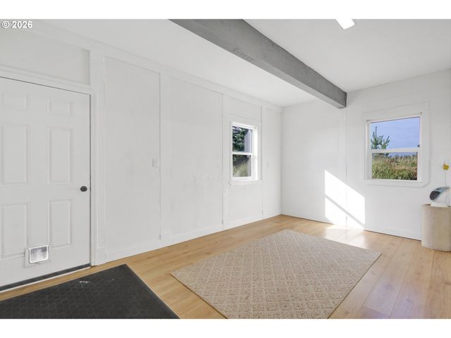 35302 I Pl, Ocean Park, WA 98640