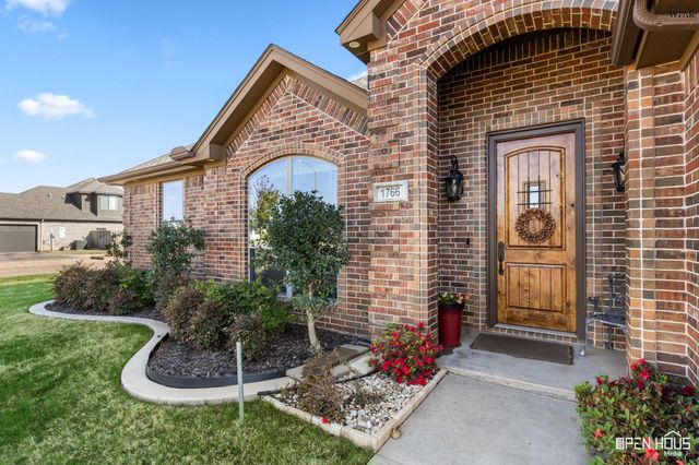 1766 EAGLE RIDGE CIRCLE, Wichita Falls, TX 76309