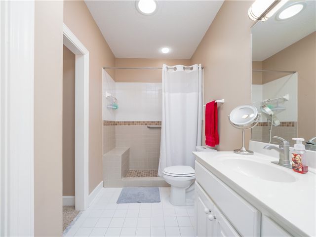 215 Peppertree Crossing Ave, Brunswick, GA 31525