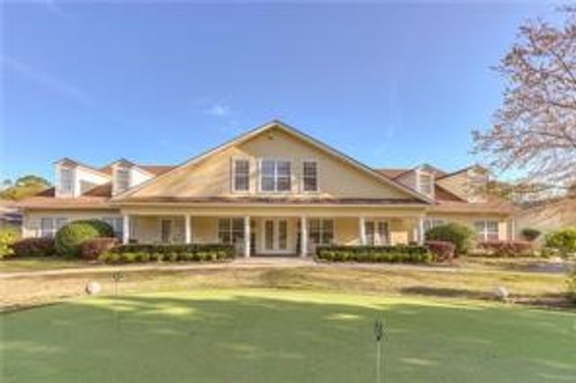 215 Peppertree Crossing Ave, Brunswick, GA 31525