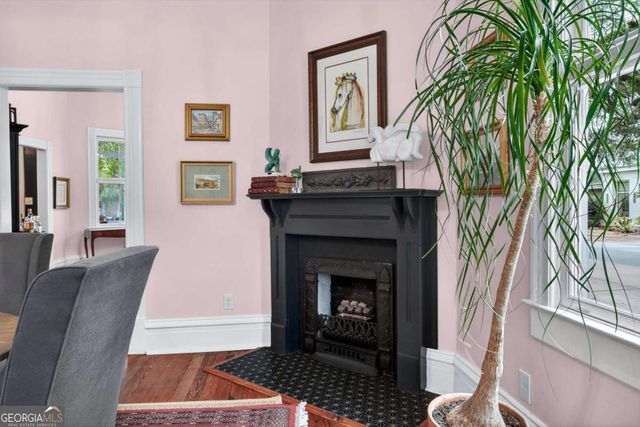 202 E 32Nd Street, Savannah, GA 31401