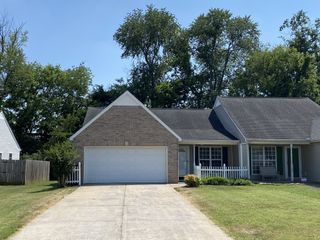 2141 Stoney Meadow Dr, Murfreesboro, TN 37128