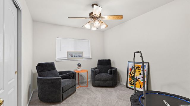 12323 STABLE ROAD DR, San Antonio, TX 78249