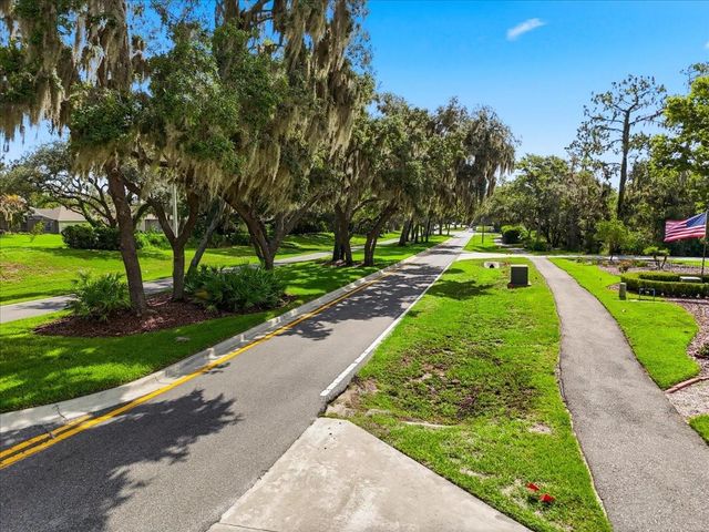 4110 LONGFELLOW DRIVE, Plant City, FL 33566