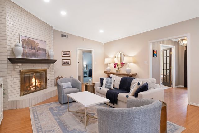 7205 Foxworth Drive, Dallas, TX 75248