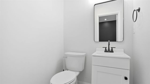 3930 Howley St, Lawrenceville, PA 15224