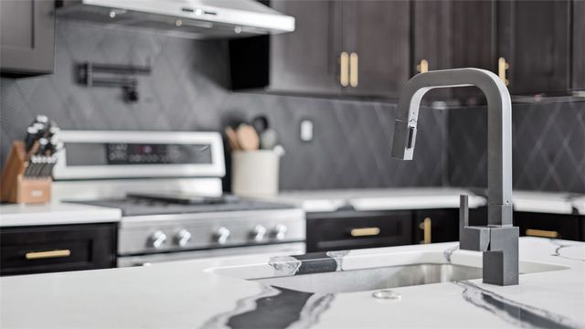 3930 Howley St, Lawrenceville, PA 15224