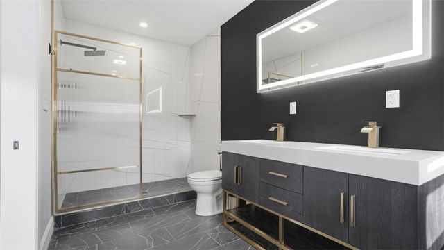 3930 Howley St, Lawrenceville, PA 15224