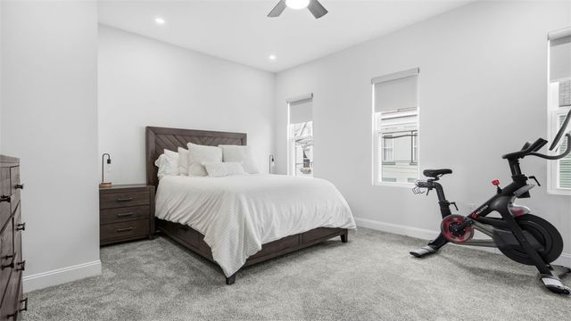 3930 Howley St, Lawrenceville, PA 15224