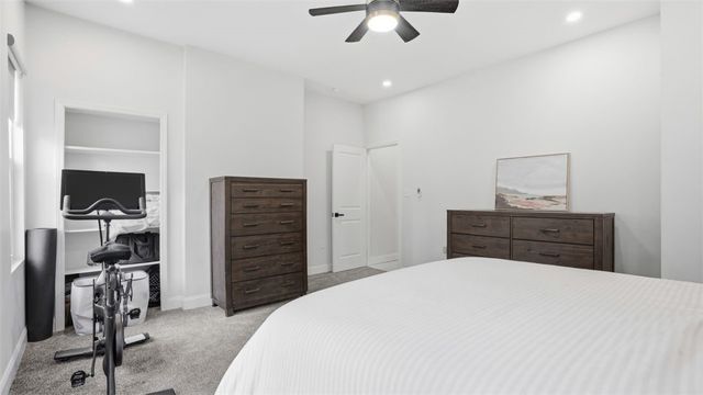 3930 Howley St, Lawrenceville, PA 15224