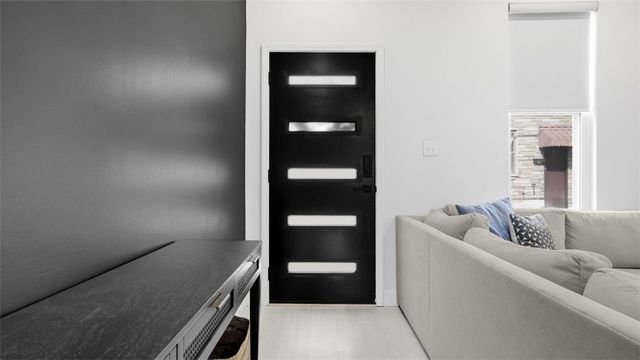 3930 Howley St, Lawrenceville, PA 15224