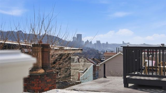 3930 Howley St, Lawrenceville, PA 15224