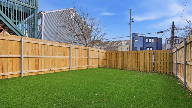 3930 Howley St, Lawrenceville, PA 15224