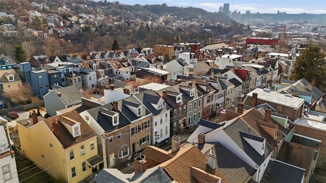 3930 Howley St, Lawrenceville, PA 15224