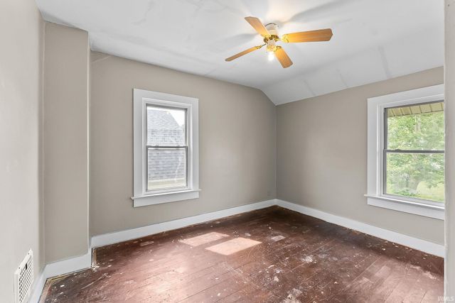 705 Greenlawn Avenue, Fort Wayne, IN 46808