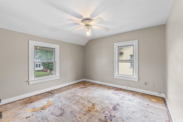 705 Greenlawn Avenue, Fort Wayne, IN 46808