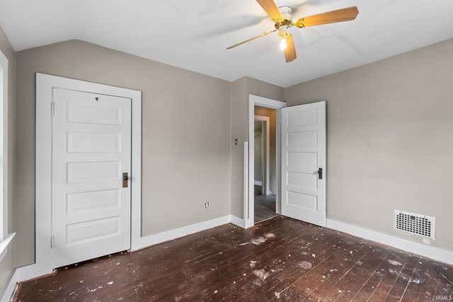 705 Greenlawn Avenue, Fort Wayne, IN 46808