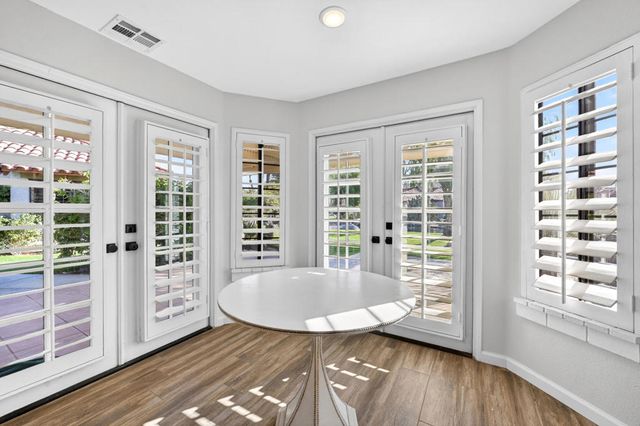 118 Avellino Circle, Palm Desert, CA 92211