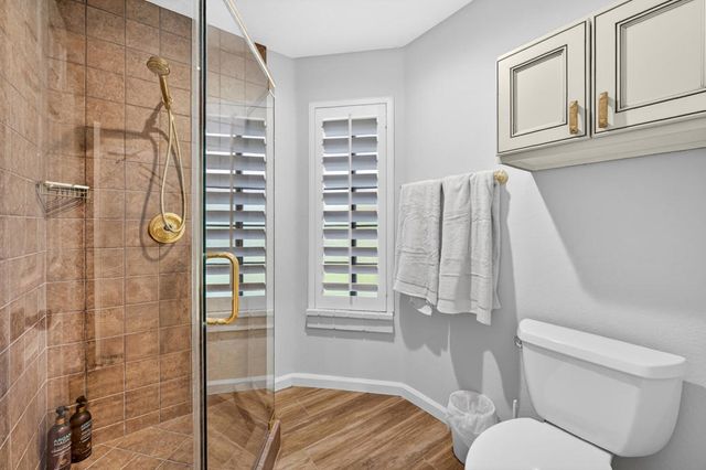 118 Avellino Circle, Palm Desert, CA 92211