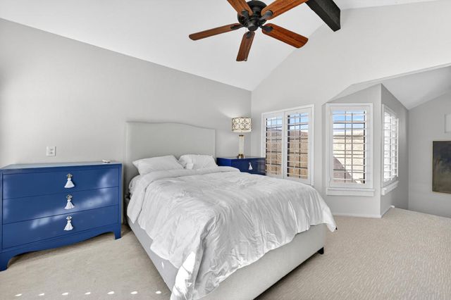 118 Avellino Circle, Palm Desert, CA 92211