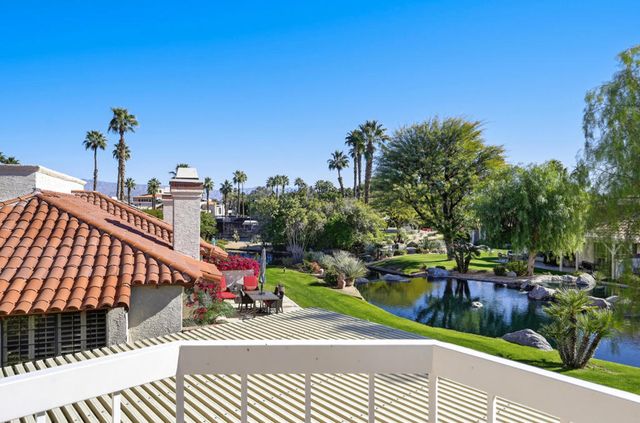 118 Avellino Circle, Palm Desert, CA 92211