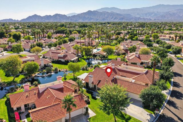 118 Avellino Circle, Palm Desert, CA 92211