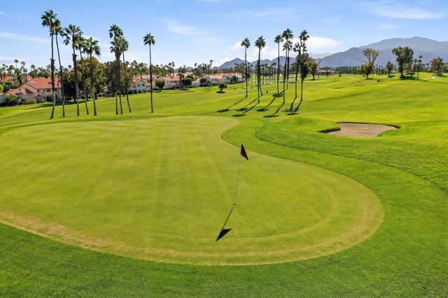 118 Avellino Circle, Palm Desert, CA 92211