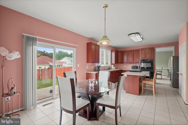 4801 BALMORAL ST, White Plains, MD 20695