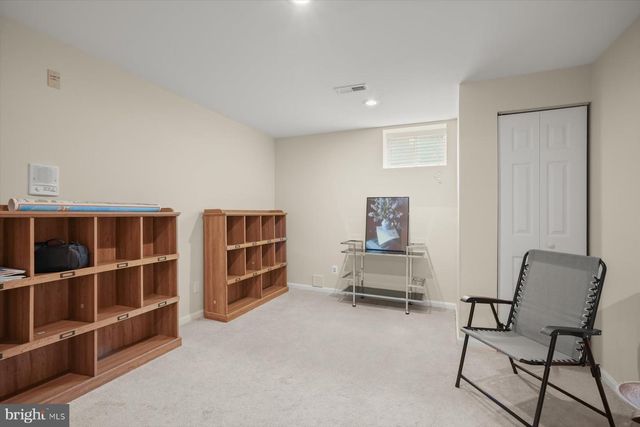 4801 BALMORAL ST, White Plains, MD 20695