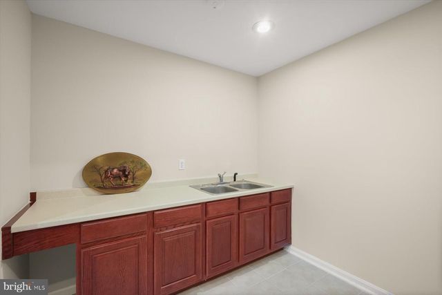 4801 BALMORAL ST, White Plains, MD 20695