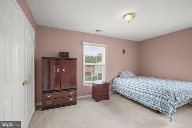 4801 BALMORAL ST, White Plains, MD 20695
