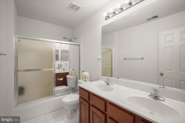 4801 BALMORAL ST, White Plains, MD 20695