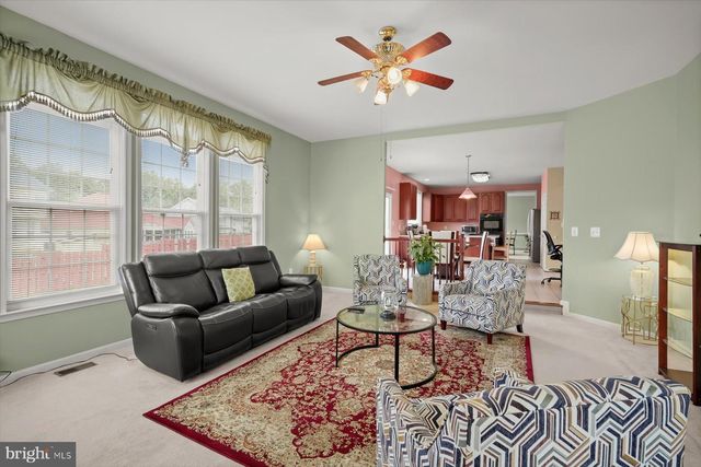 4801 BALMORAL ST, White Plains, MD 20695