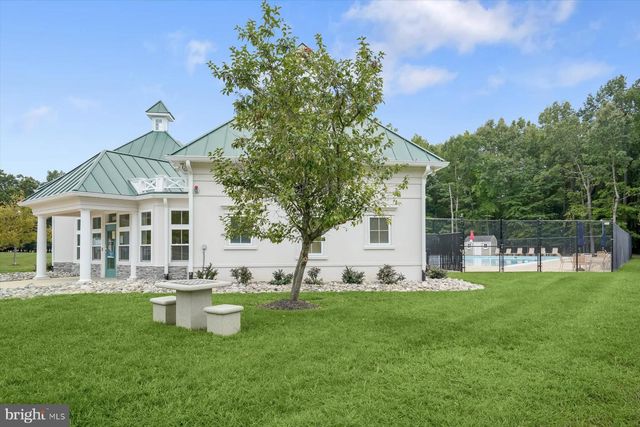 4801 BALMORAL ST, White Plains, MD 20695