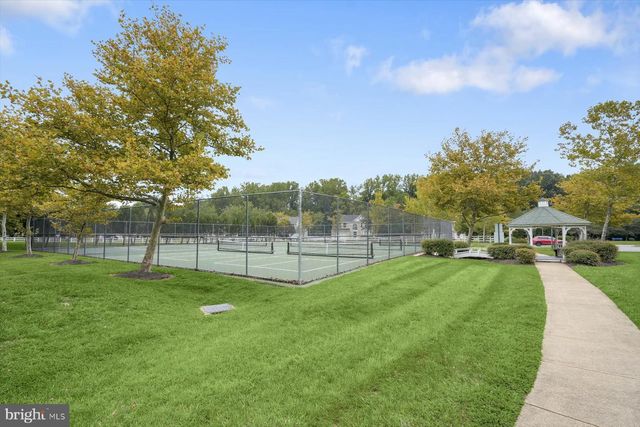 4801 BALMORAL ST, White Plains, MD 20695
