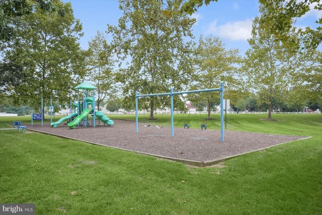 4801 BALMORAL ST, White Plains, MD 20695