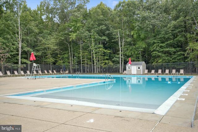 4801 BALMORAL ST, White Plains, MD 20695