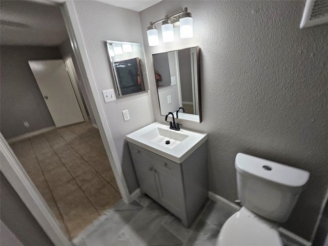 12955 Woodforest Boulevard 63, Houston, TX 77015