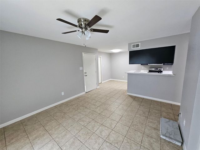 12955 Woodforest Boulevard 63, Houston, TX 77015