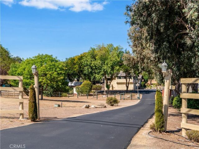 1771 Union, Paso Robles, CA 93446