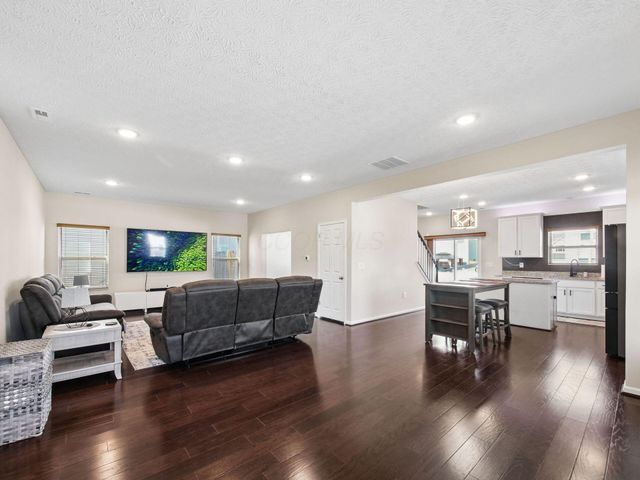 2849 Sussex Place Drive, Grove City, OH 43123