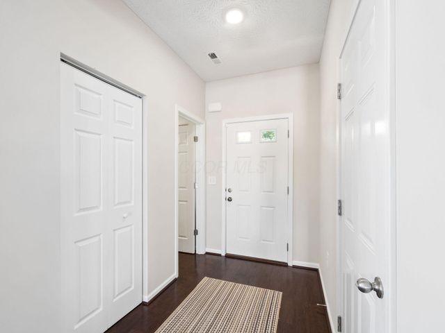 2849 Sussex Place Drive, Grove City, OH 43123