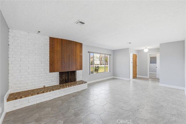 24673 Barton, Loma Linda, CA 92354