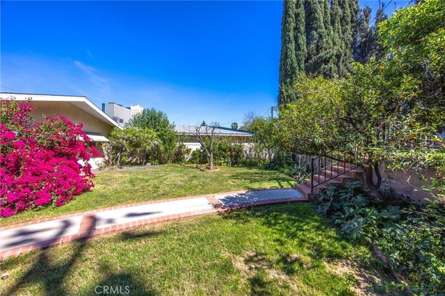 24673 Barton, Loma Linda, CA 92354