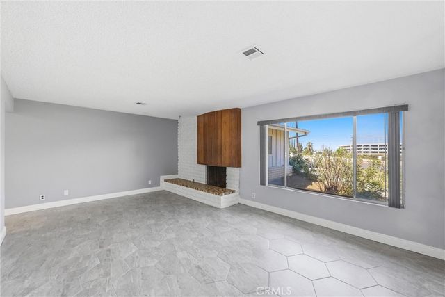 24673 Barton, Loma Linda, CA 92354
