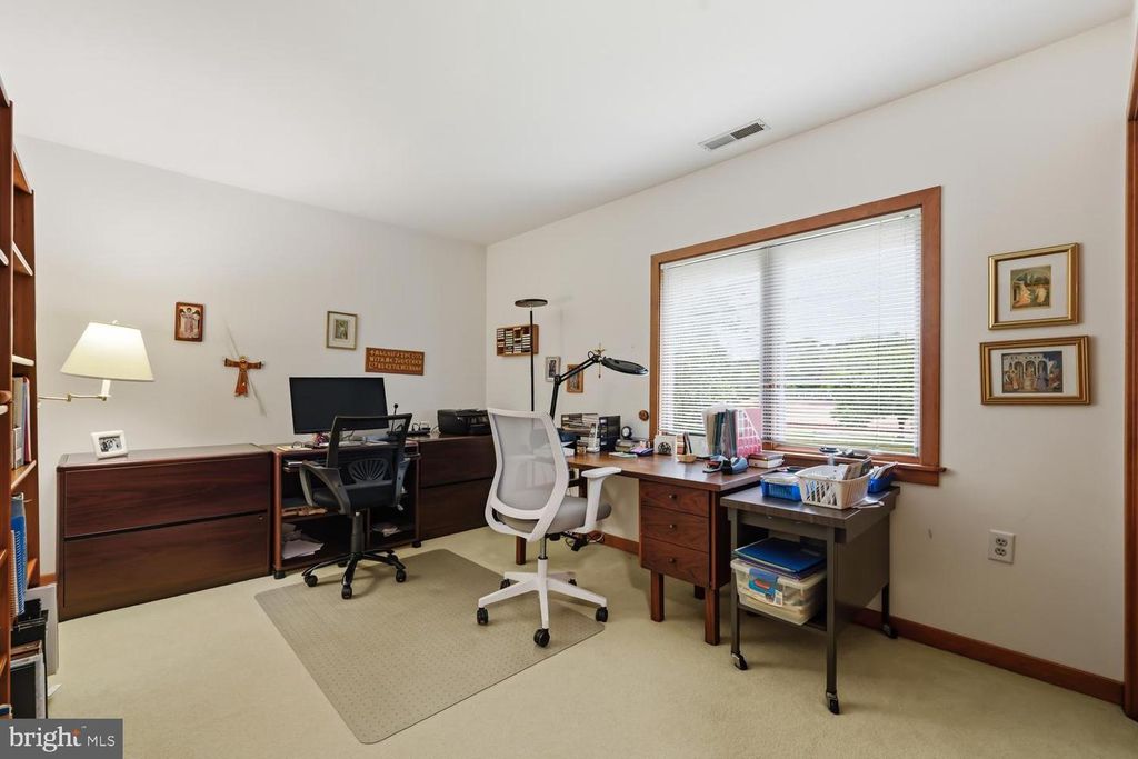 Image 28 of property listing at 108 PROSPECT BAY DR W, Grasonville, MD 21638