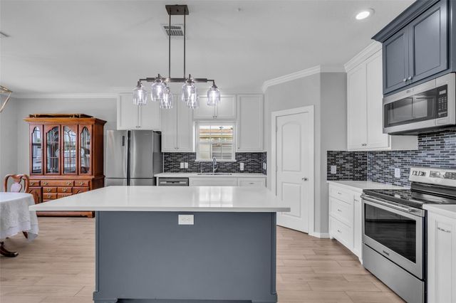 429 Road 5107, Cleveland, TX 77327