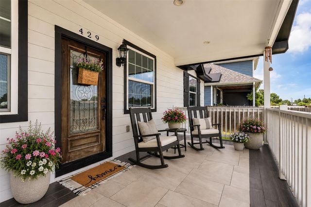 429 Road 5107, Cleveland, TX 77327