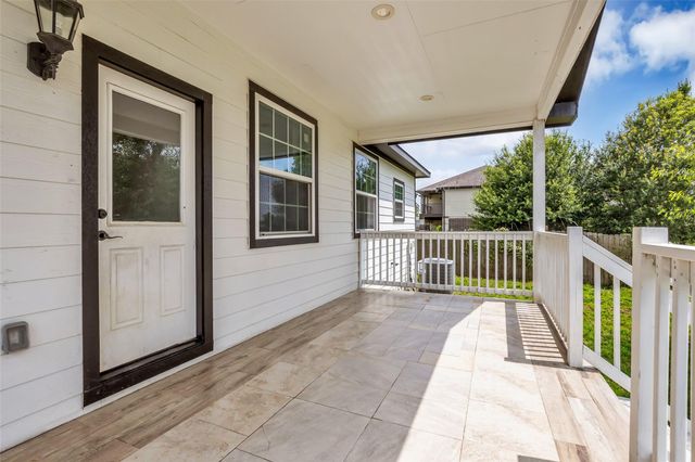 429 Road 5107, Cleveland, TX 77327